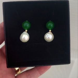 Earrings in jade ande pearl 14k!!
